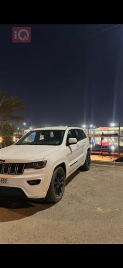 جيب جراند شيروكي